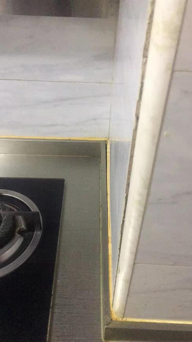 厨房墙砖鼓了是怎么回事(厨房墙砖鼓了是怎么回事儿) 厨房墙砖鼓了是怎么回事(厨房墙砖鼓了是怎么回事儿)